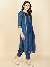 Abstract Printed Handloom Kurta With Pants & Dupatta